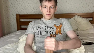Three Days Abstinence Ends in Twink Bed Flooding