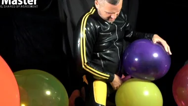 Looning Balloon Play No Pop Then Pops