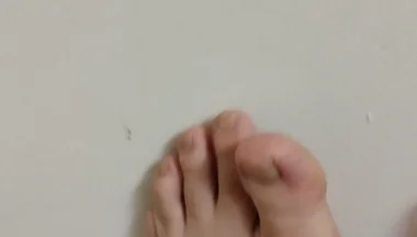 11-26-2025 Cute Little Toes