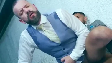 Oskar Gm - Lattino Hunk Getting Horny At Office And Fucked Hard His Client