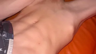 I play with my bulge