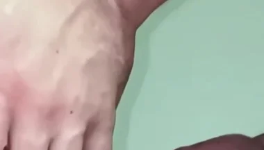 Come and Enjoy the Destroyed Throat