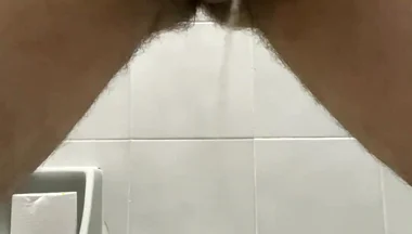 Peeing with a Big Dick Urine