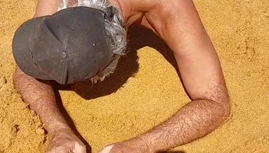 Ladysilva Hot Ass on the Beach, Go Fuck Me