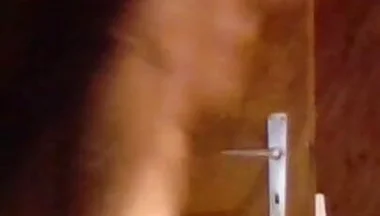I'm Very Anally Horny and Want to Fuck