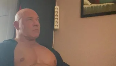 Long Wank Amateur Bodybuilder