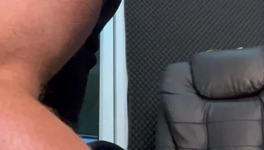 Muscle Ddy Catches You Perving
