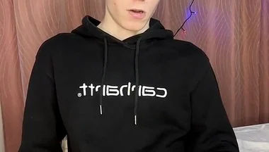 Twink Prostate Tingles During Intense Solo Hand Pump