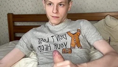 Three Days Abstinence Ends in Twink Bed Flooding
