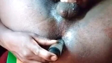 In Africa a Guy Cums While a Toy Is in the Asshole, Pissed Allover His Ass