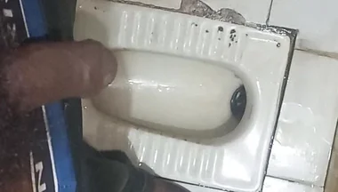 Indian Boy Bathroom Masturbate