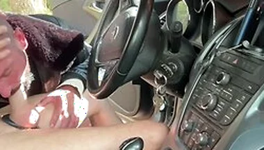 Car Cruising Hookup Two Horny Pigs Suck Me Off And I Fuck One Of Them Raw