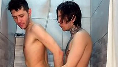 Harry Jen Fucked A Guys Sweet Ass In The Shower