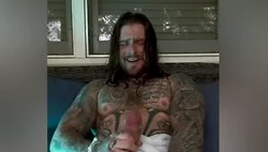 Horny College Hunk Jerk Off And Moaned After A Bath