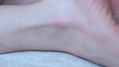 Cum on Sweet Twink's Feet(98_9)