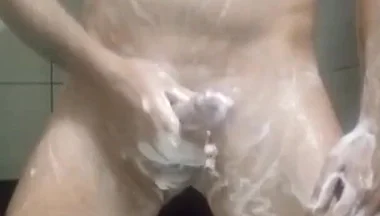 Masturbation in The Shower 3