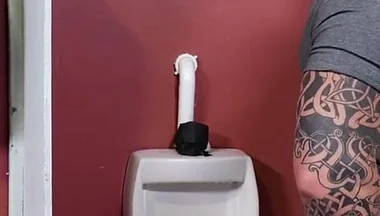 Menover30 meet me at the gloryhole