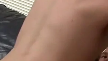 I Need to Be Sucked Now