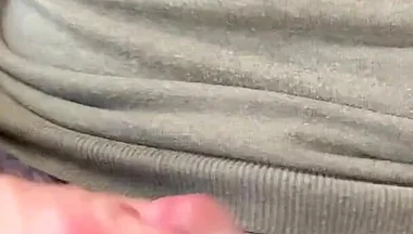 Jerking-off on the Train, Thick Cum