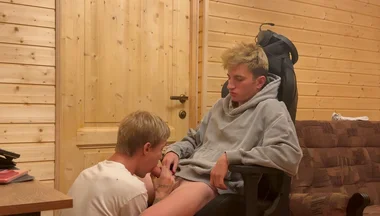 Full Video Guy with Big Cute Twink's Tight While His Boyfriend Is Away