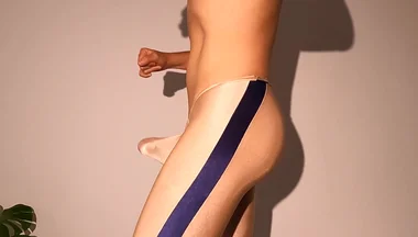 I Love These Leggings That Fit the Shape of My Cock.