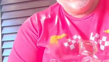 Big Belly on Belgium Grandfather Has Huge Mushroom Head and Has Large Sprays of Juice