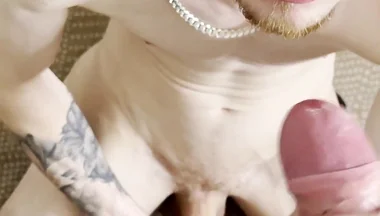 Clayton Fox Sucks off Tall Daddy's Dick