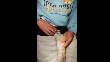 Dj Bro Is Addicted to Dirty Socks