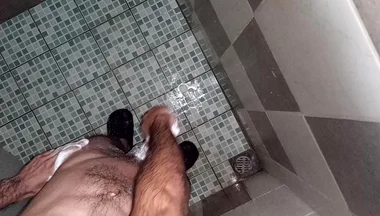 Boy Masturbates and Wipes All the Body Hair on His Parts and Buttocks