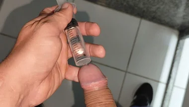 Extreme Application to the Syringe Inside the Glans!!