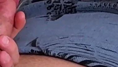 Gives a Deepthroat to a Friend While He Plays on the Phone