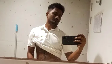 Porn Star Vip on Self Hand Pump