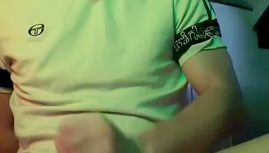 Twink Shows His Feet and Jerks off