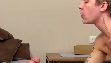 I Seduced the Courier Into Giving Me a Blowjob and Then He Came Inside Me