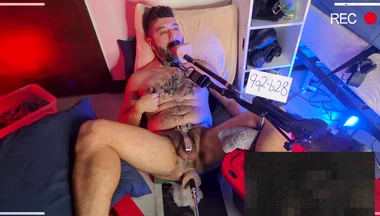 Daily Dose - Ricky Cage Gets Spit-roasted Between Two Machine Cocks!