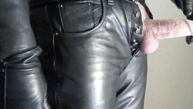 Leather Master 20