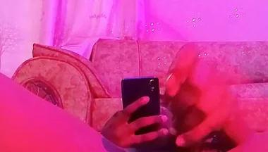 Sexy Big Butt Twink Jerks off