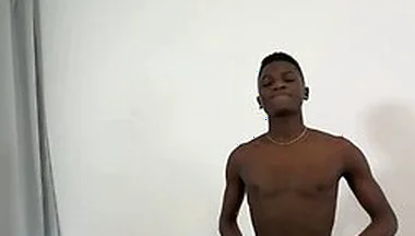 German Hunter Gets A 18yo Boy From The Park