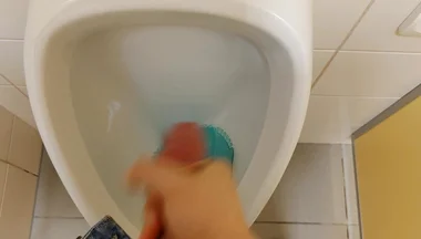 Piss, Jerking and Cum in the Hospital