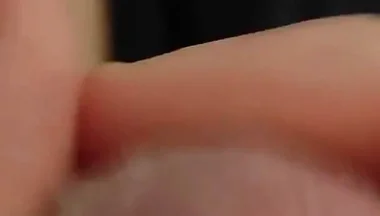 Amazing Pre Cum Glans.