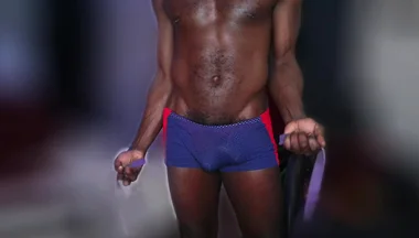Watch This if You Ever Wondered What Daddy Do to Get Such Body