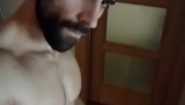 2150289228.mp4