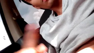 I Get Horny in the Car and Masturbate While Others Pass by
