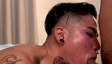 Tattooed Bottom Yoshi Kawasaki Barebacked By Horny Kosuke
