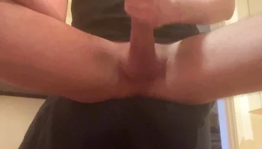 Caught on Cam My Flatmate Jerking off on Porn on His Comp, and Cumming