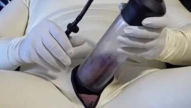 Latex Danielle cum slave cum!