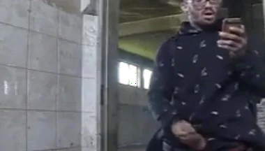 I Jumped Over the Wall to Jerk off in the Shaking Shed
