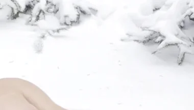 Frozen Heat: Naked in the Snow with a Massive Finish