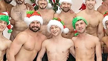 Bubble Butt Cumdump Andrew Connor Takes Ten Huge Loads