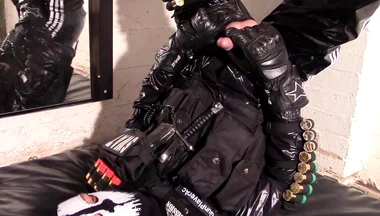 Swat biker gloves cum load